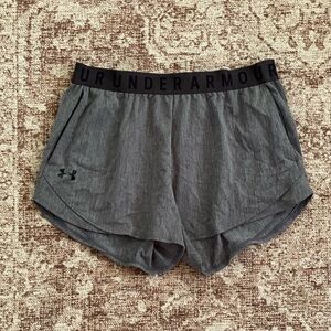 Under Armour Play Up Twist 3.0 Loose Gray Athletic Shorts Size Medium